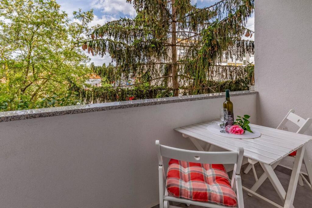 New Two Bedroom Apartment Maloni Pula Exterior photo