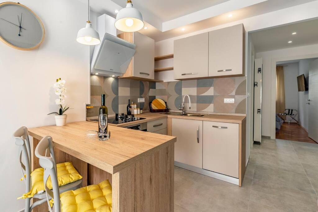 New Two Bedroom Apartment Maloni Pula Exterior photo